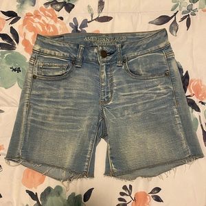 American Eagle Light Wash Jean Shorts